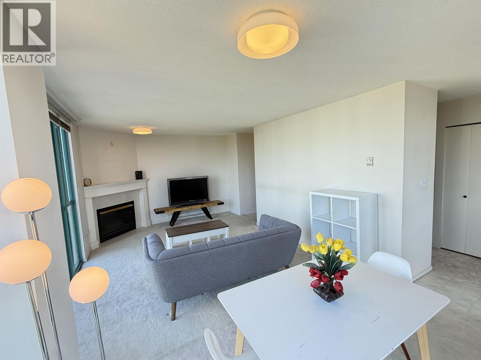903 8280 Westminster Highway, Richmond, British Columbia  V6X 3W3 - Photo 8 - R3115245