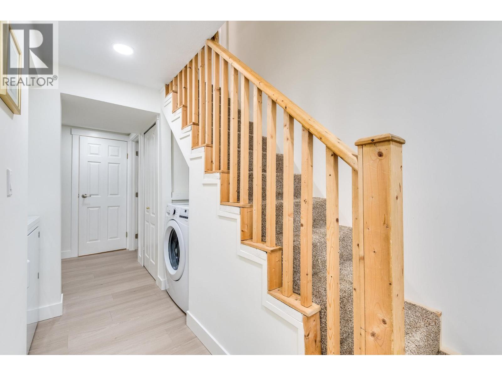 2155 Rindall Avenue, Port Coquitlam, British Columbia  V3C 1T9 - Photo 15 - R3119659