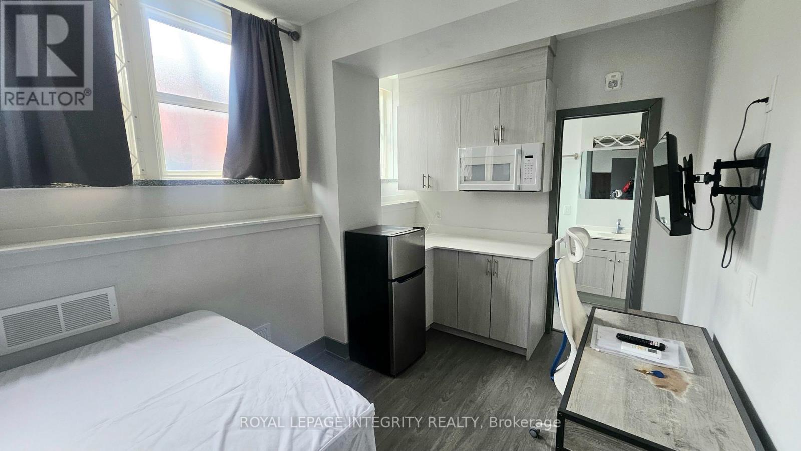 S08 - 61 Parent Avenue, Ottawa, Ontario  K1N 7A7 - Photo 4 - X13100392