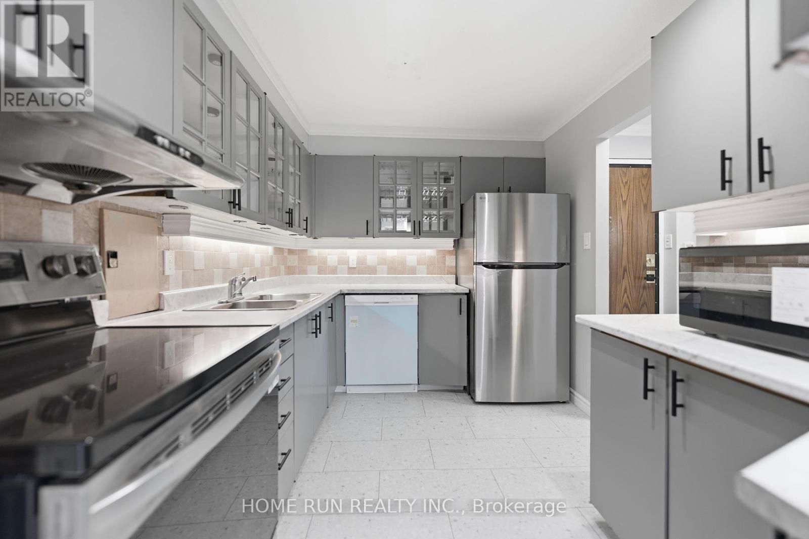 104 - 151 Bay Street, Ottawa, Ontario  K1R 7T2 - Photo 16 - X13100426