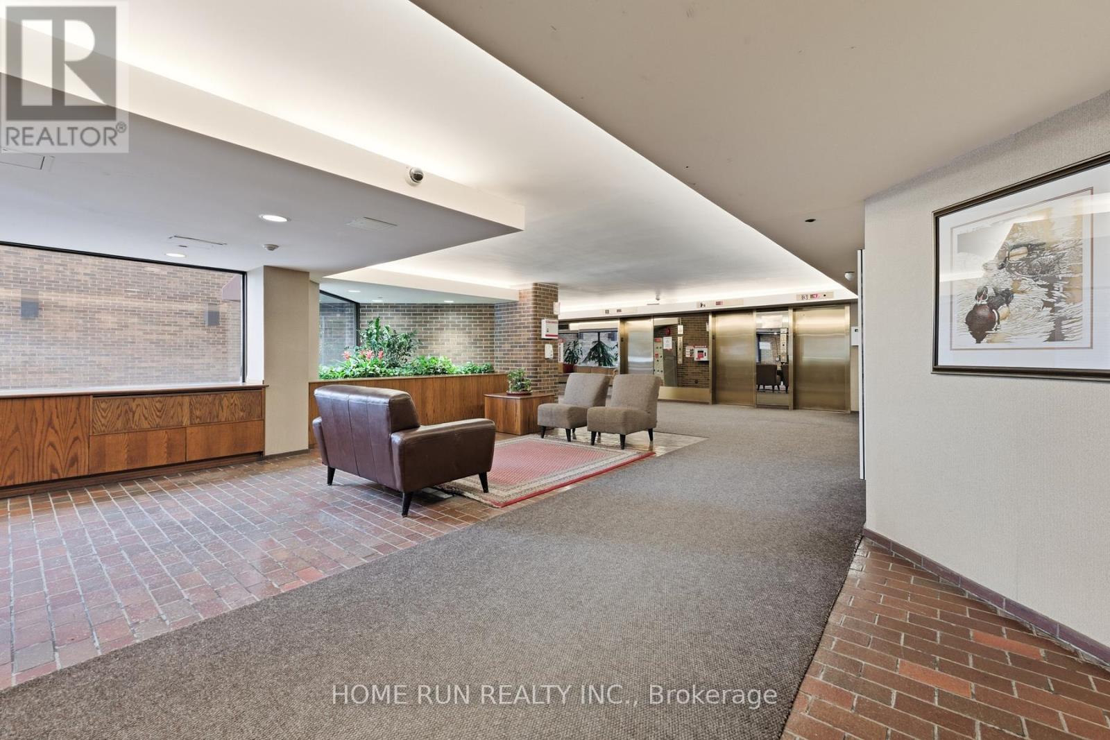 104 - 151 Bay Street, Ottawa, Ontario  K1R 7T2 - Photo 4 - X13100426