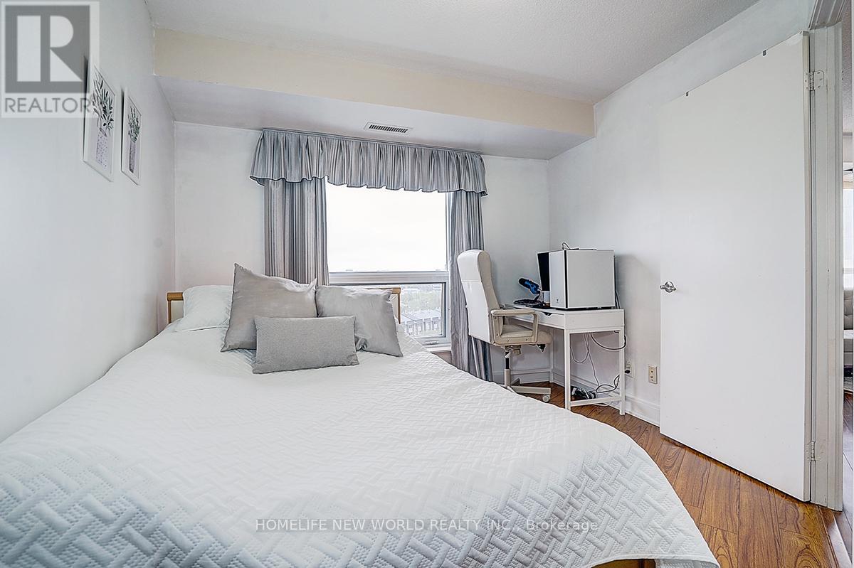 923 - 135 Village Green Square, Toronto, Ontario  M1S 0G4 - Photo 32 - E13100430
