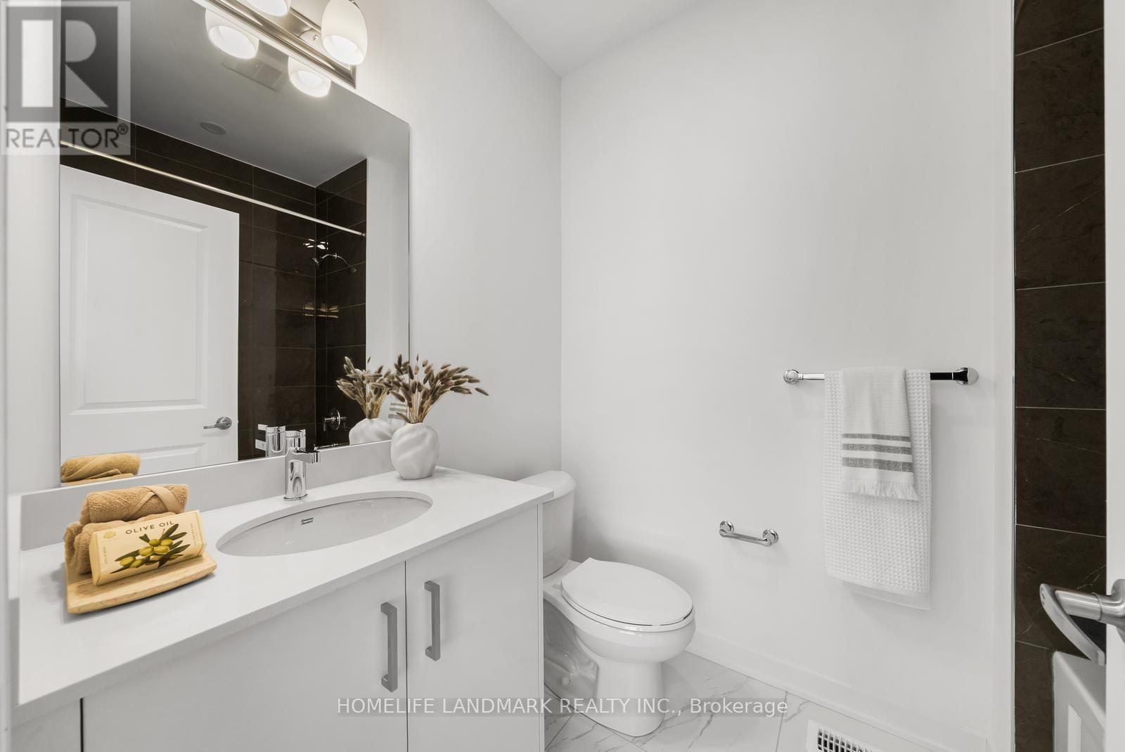 35 Imogene Court, Richmond Hill, Ontario  L4C 5W9 - Photo 32 - N13100428