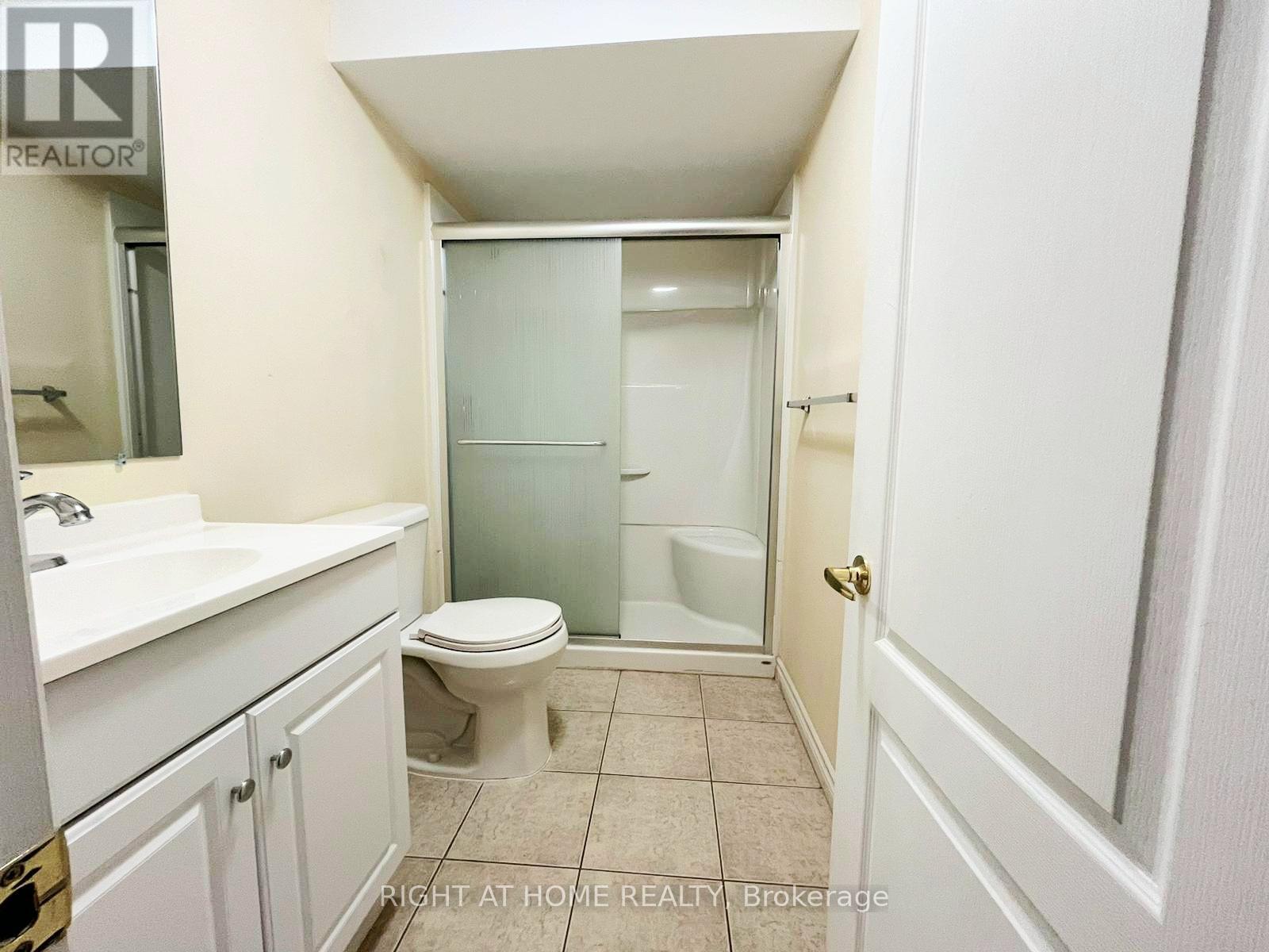 Bsmt - 3336 Raindance Crescent, Mississauga, Ontario  L5N 8L8 - Photo 5 - W13100400