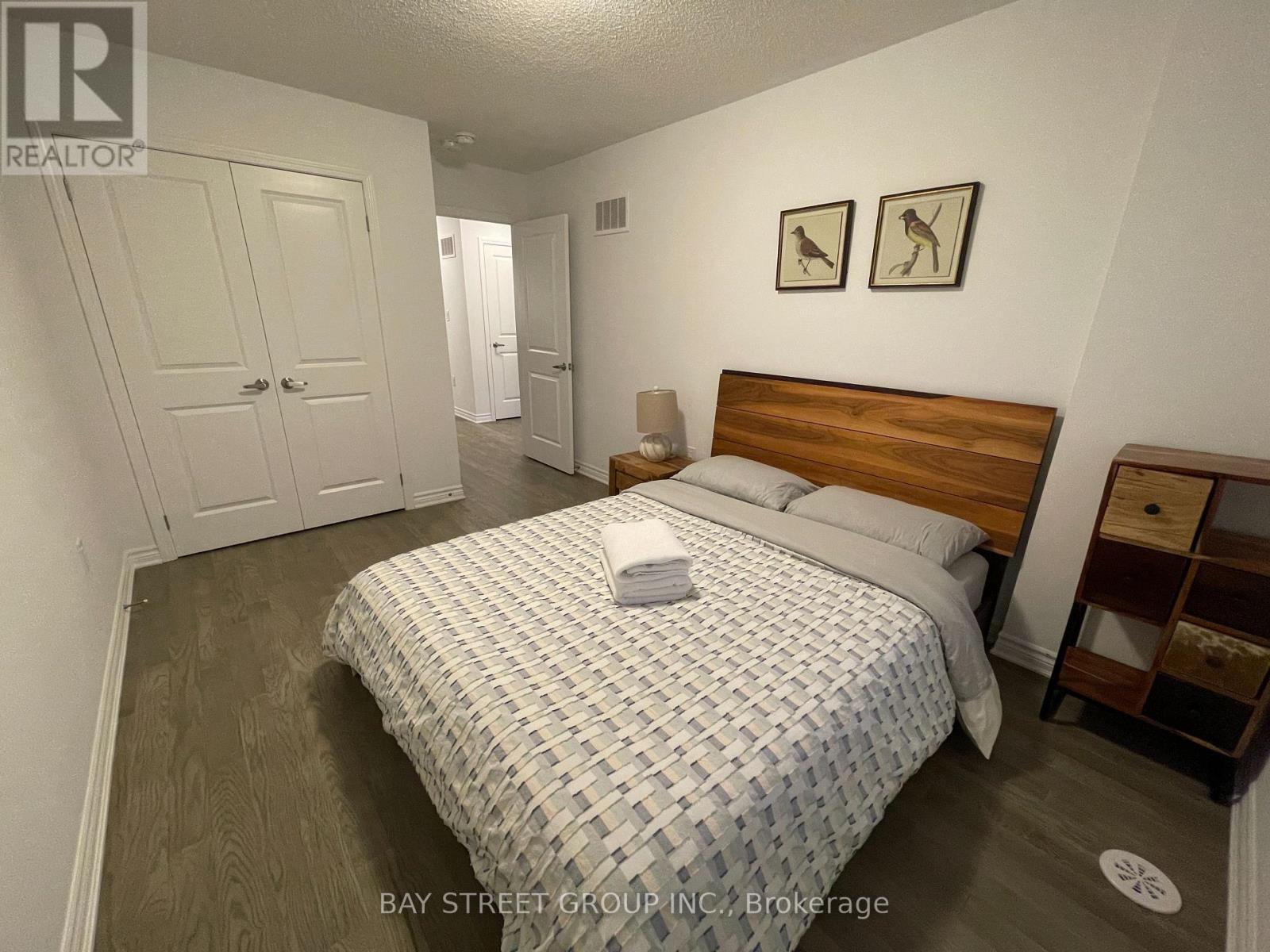 3095 Travertine Drive, Oakville, Ontario  L6M 5N9 - Photo 32 - W13100416