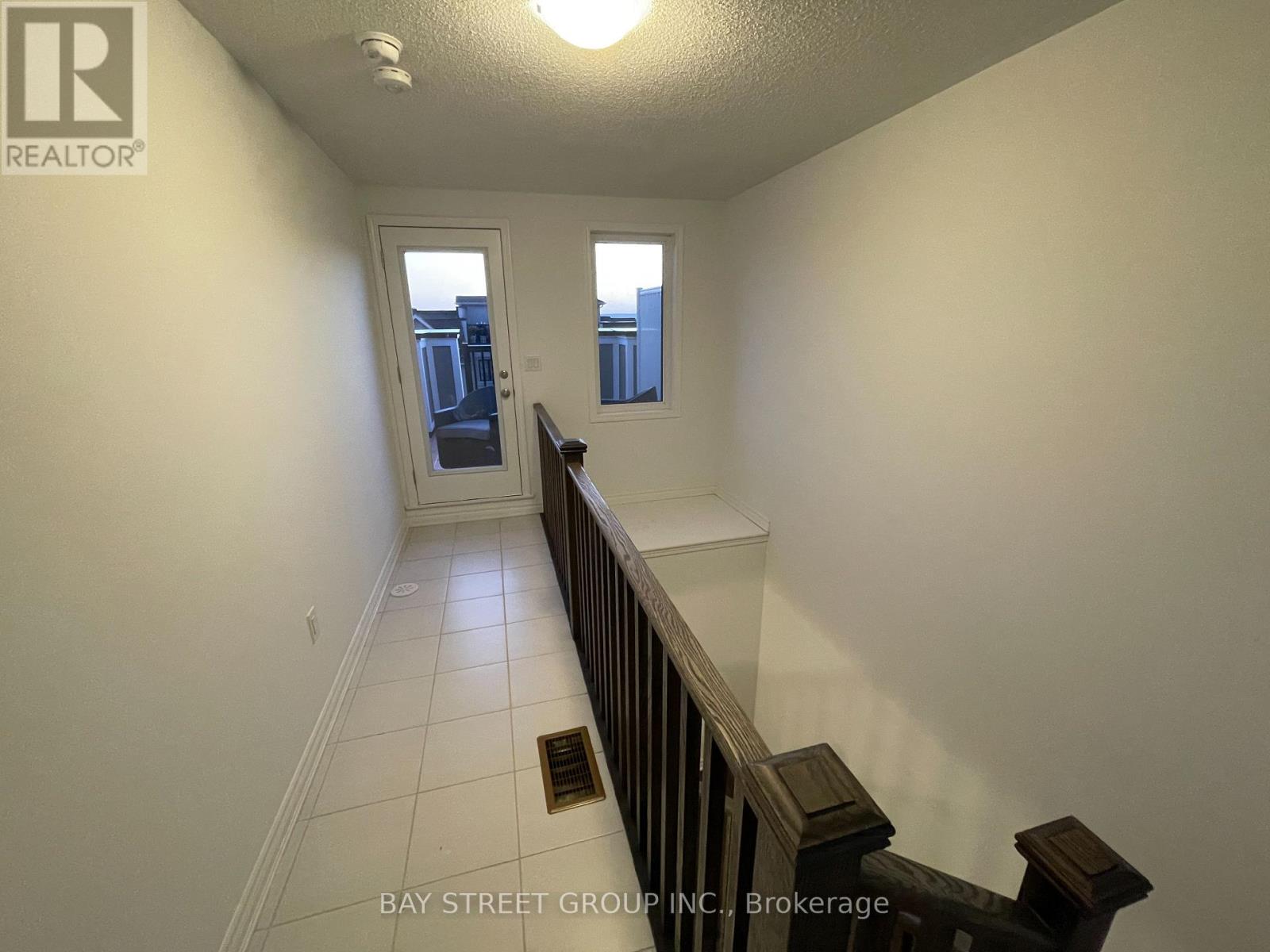 3095 Travertine Drive, Oakville, Ontario  L6M 5N9 - Photo 34 - W13100416