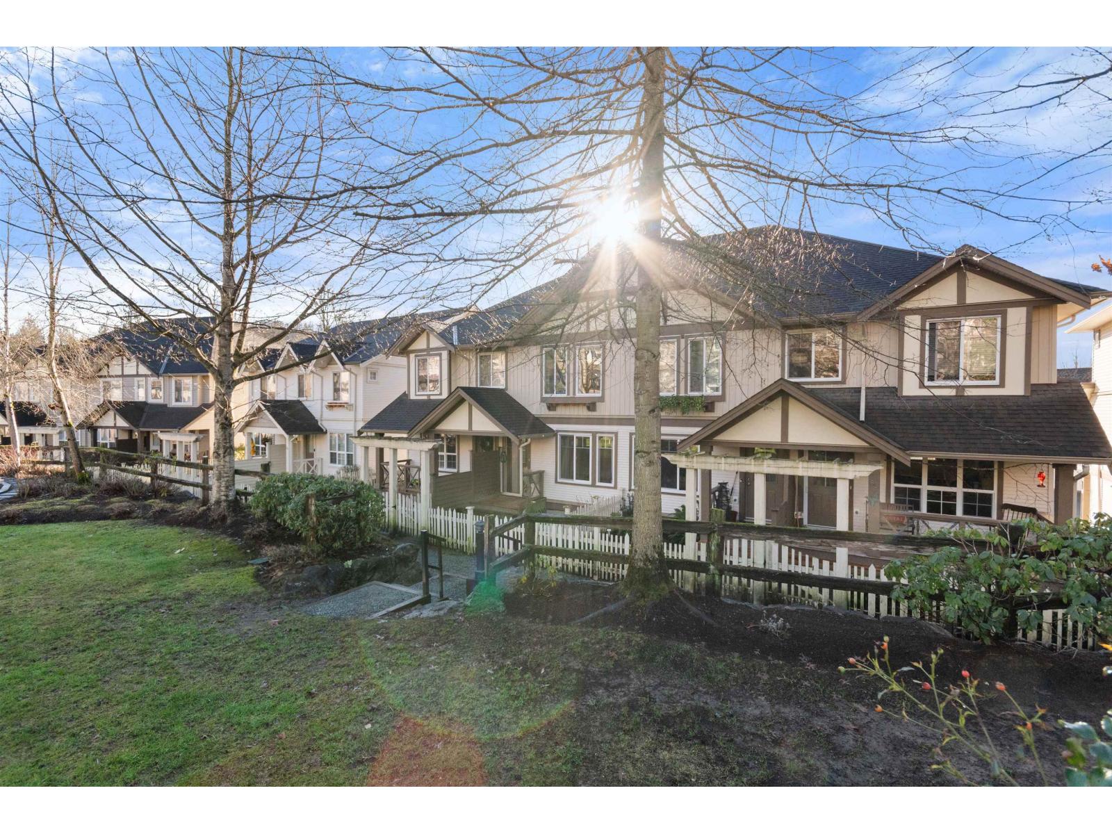 87 4401 BLAUSON BOULEVARD, Abbotsford, British Columbia