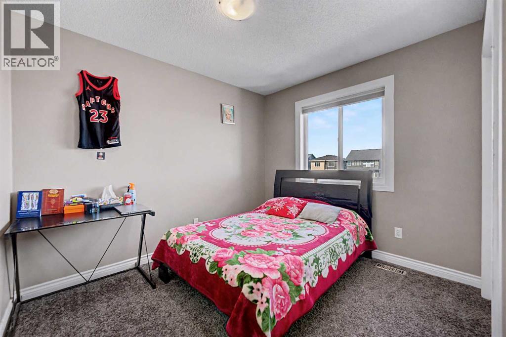 644 Luxstone Landing SW, Airdrie, Alberta  T4B 3L2 - Photo 17 - A2300968
