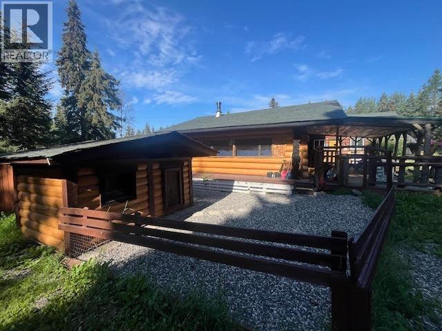 6006 Valleyview Drive, 100 Mile House, British Columbia  V0K 2E3 - Photo 30 - R3121221