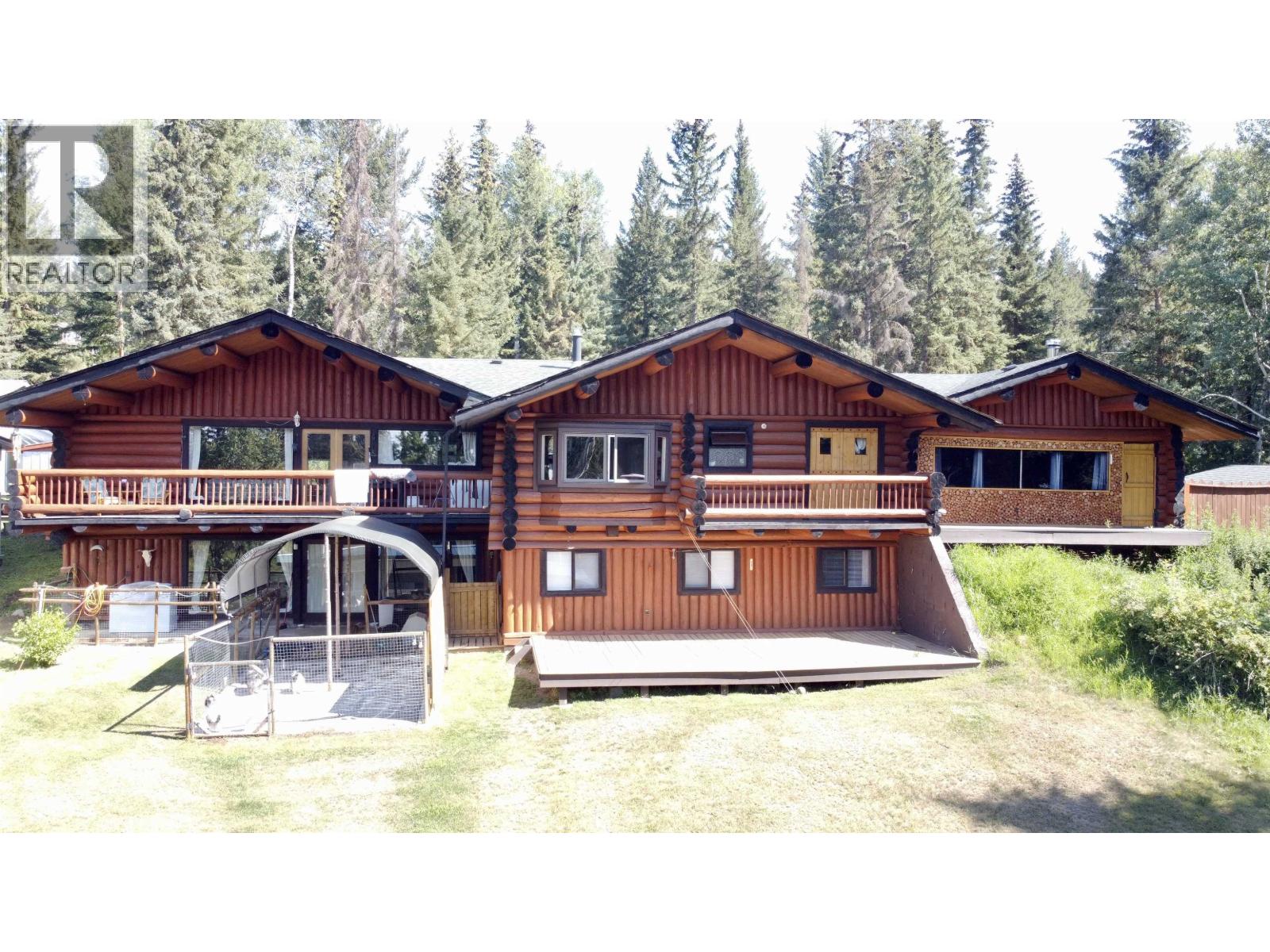 6006 Valleyview Drive, 100 Mile House, British Columbia  V0K 2E3 - Photo 1 - R3121221