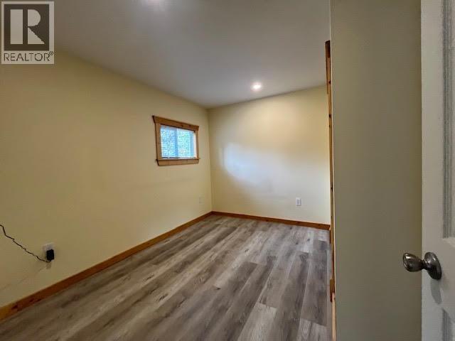 6006 Valleyview Drive, 100 Mile House, British Columbia  V0K 2E3 - Photo 39 - R3121221