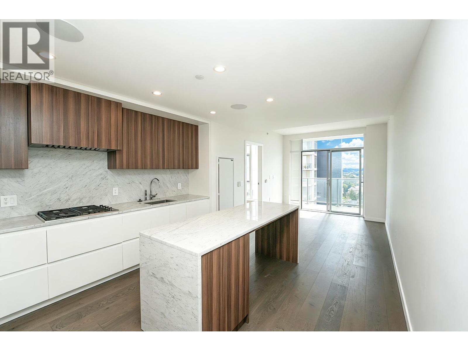 16F 7418 PAULSON STREET, Vancouver, British Columbia