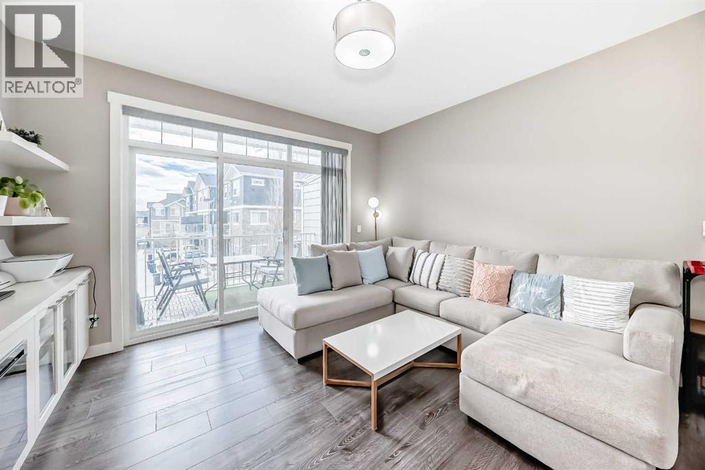 1651 Symons Valley Parkway NW, Calgary, Alberta  T3P 0R9 - Photo 3 - A2308438