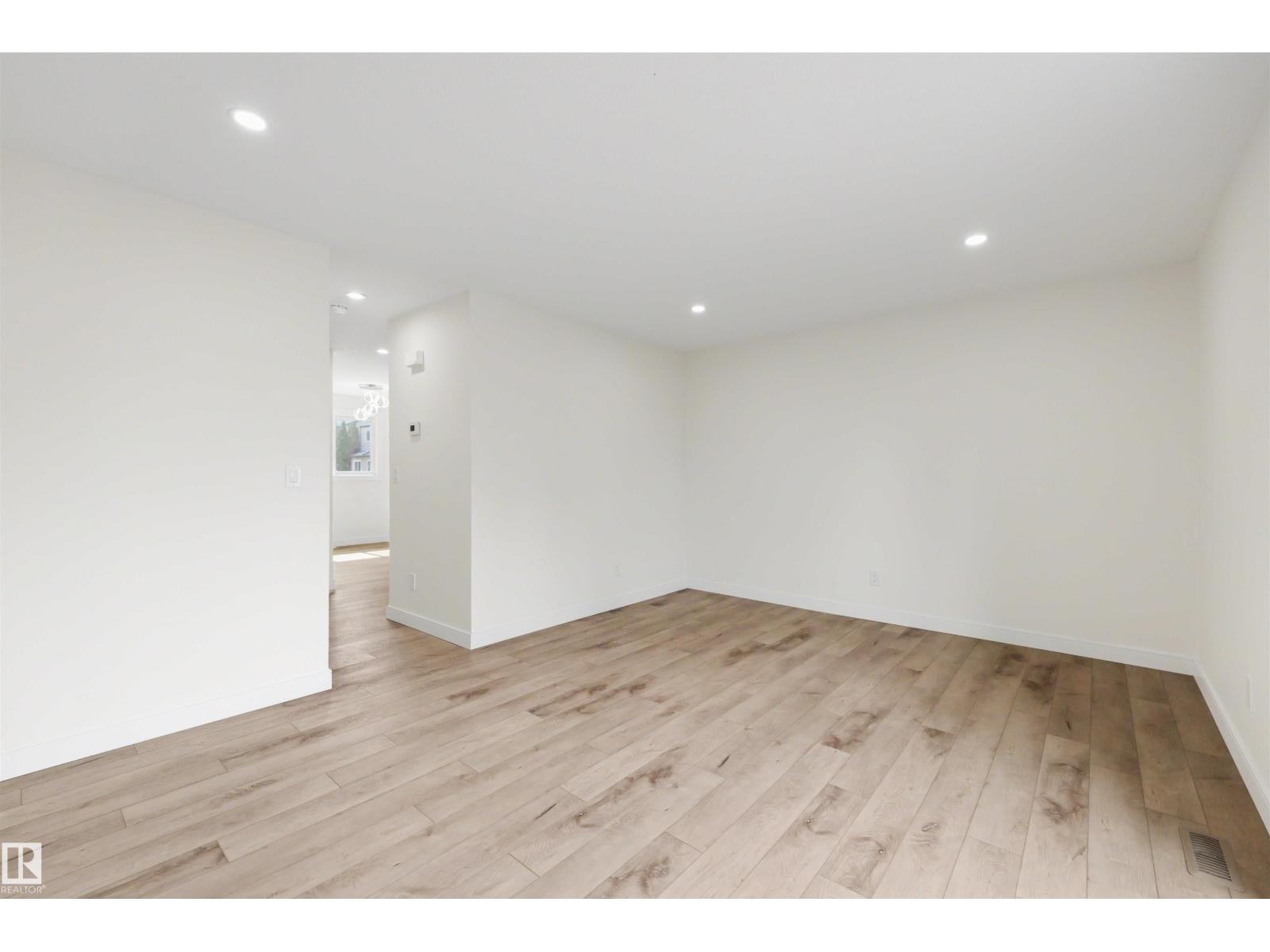 14329 23 St Nw, Edmonton, Alberta  T5Y 1N1 - Photo 13 - E4486473