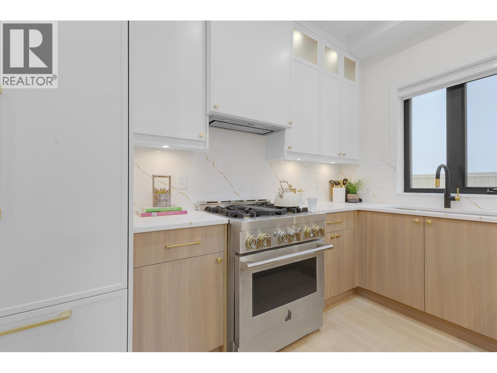 1 182 Ontario Place, Vancouver, British Columbia  V5W 1S2 - Photo 11 - R3118729