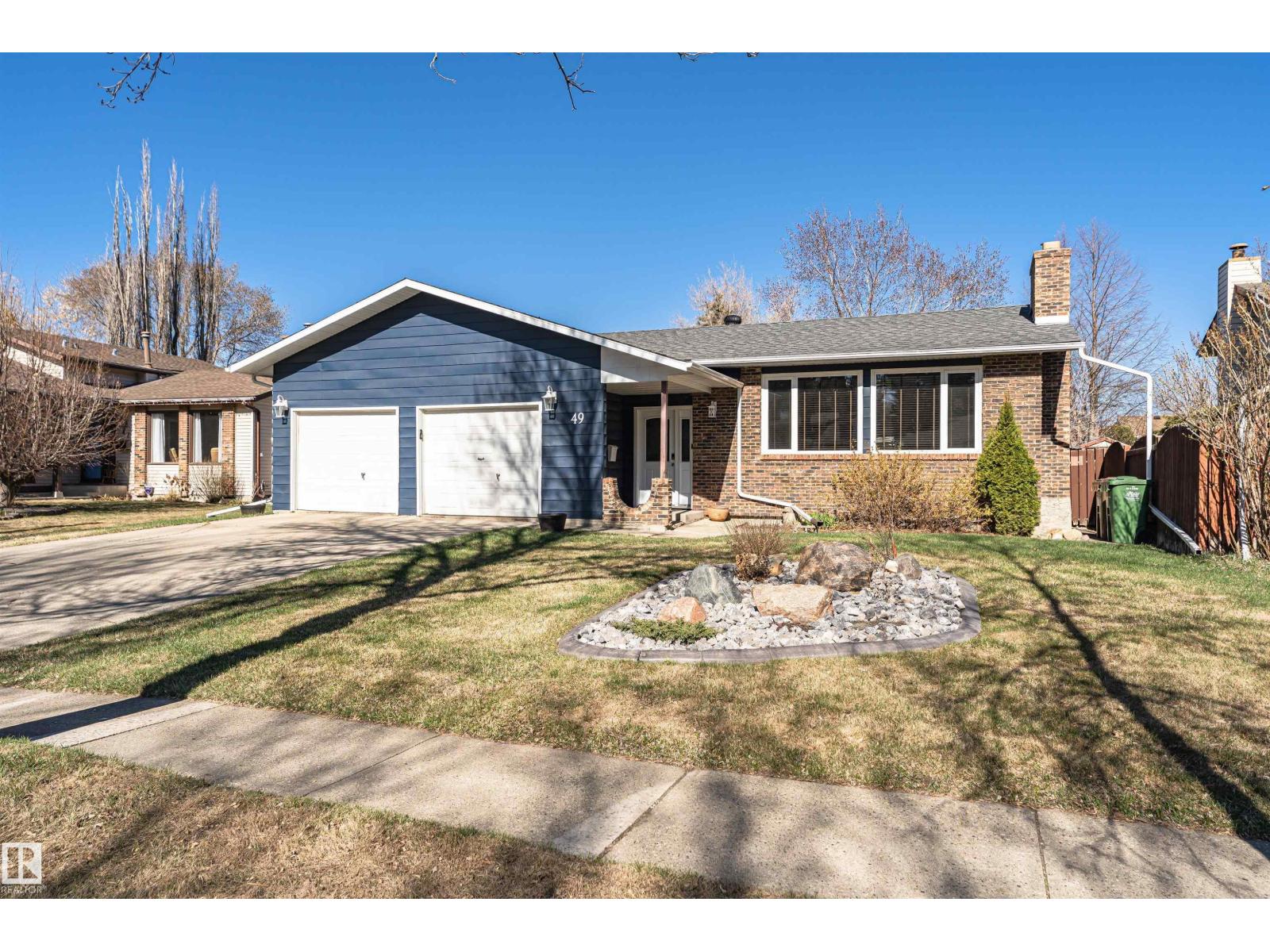49 ASH CR, st. albert, Alberta