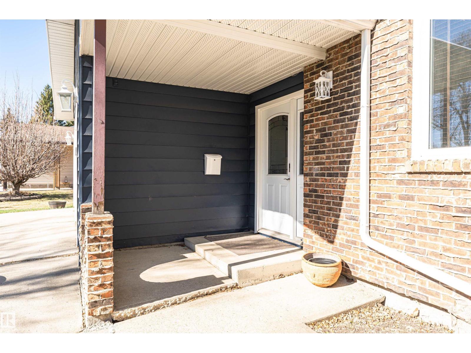 49 Ash Cr, St. Albert, Alberta  T8N 3J6 - Photo 6 - E4486475