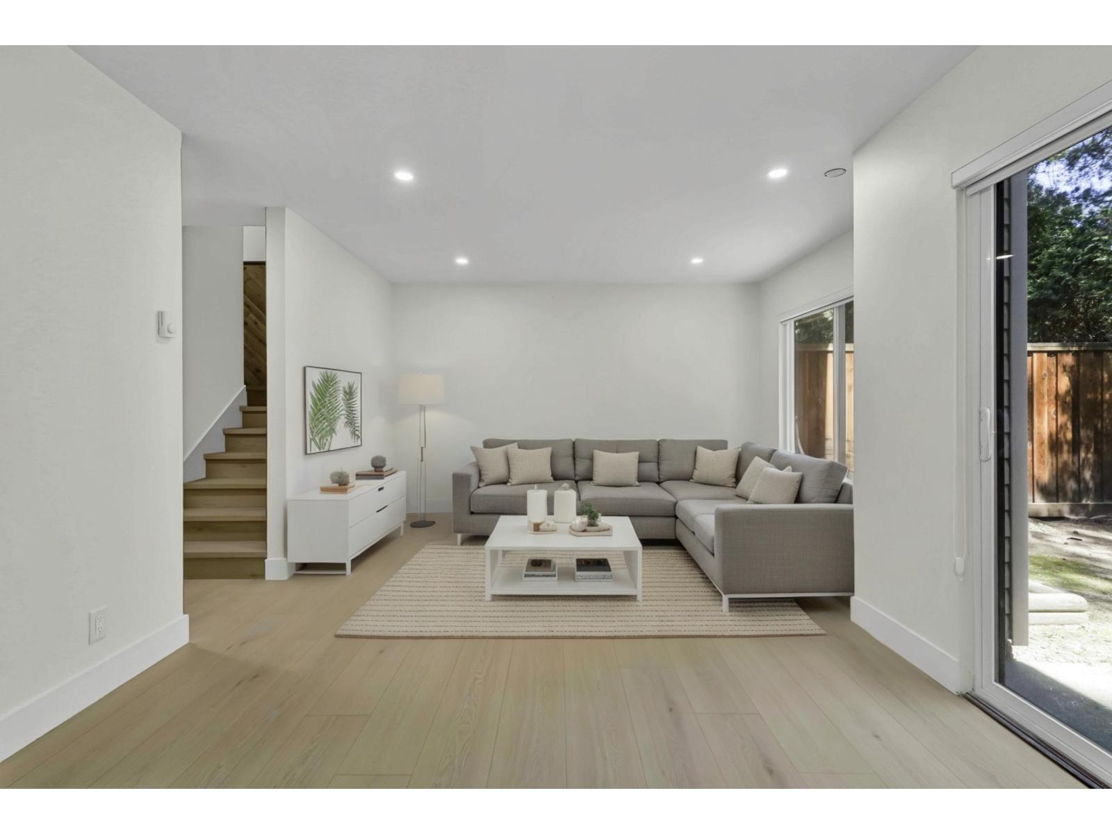 14 13990 74 AVENUE, Surrey, British Columbia