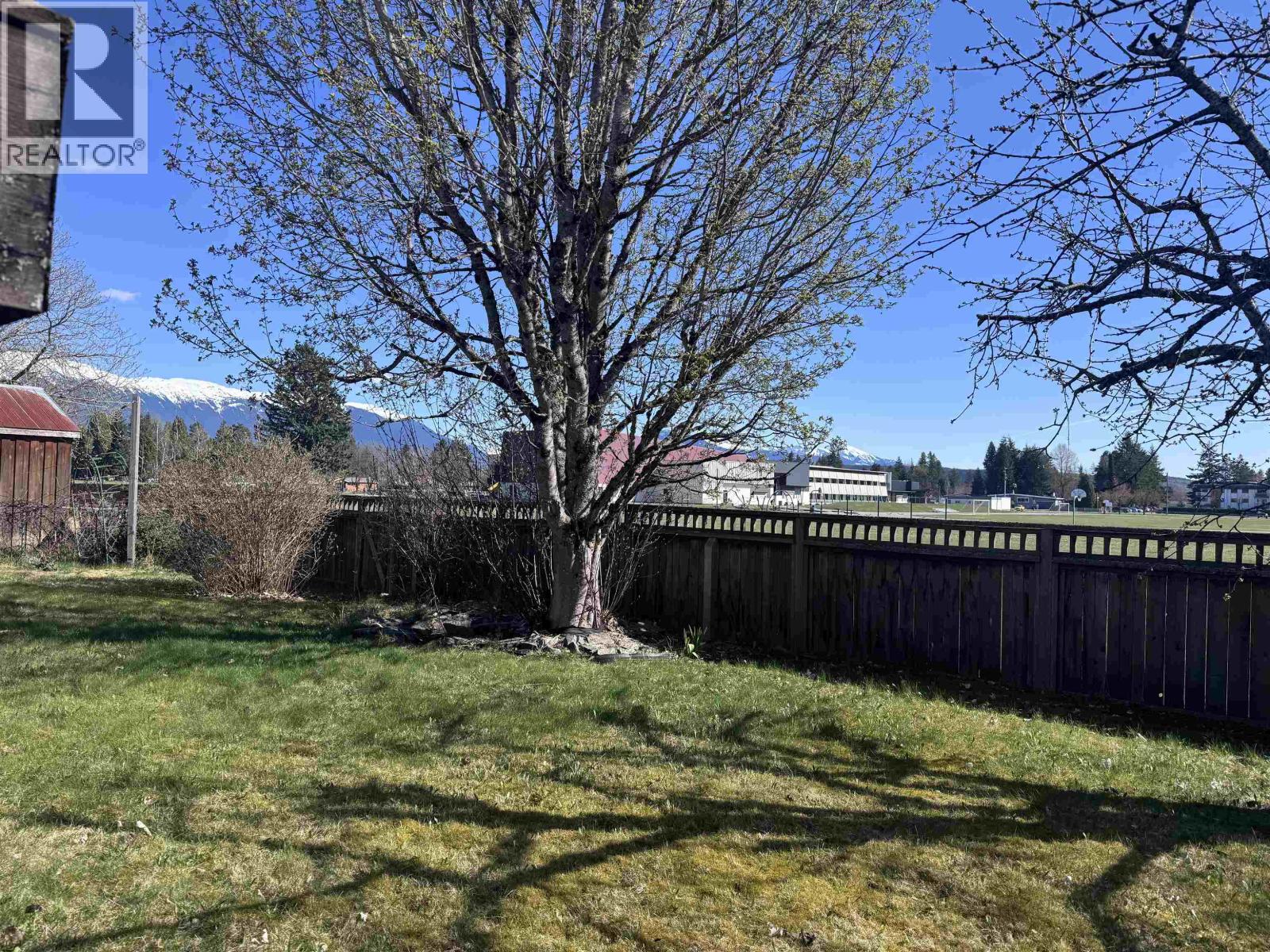 4919 SCOTT AVENUE Terrace Photo 26