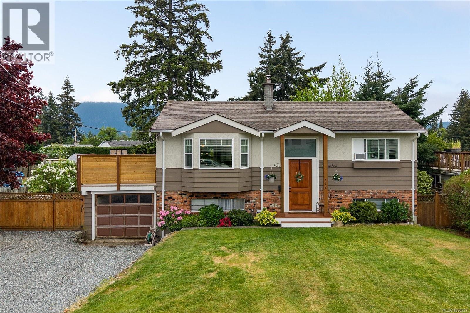 5151 Metral Dr, Nanaimo, British Columbia