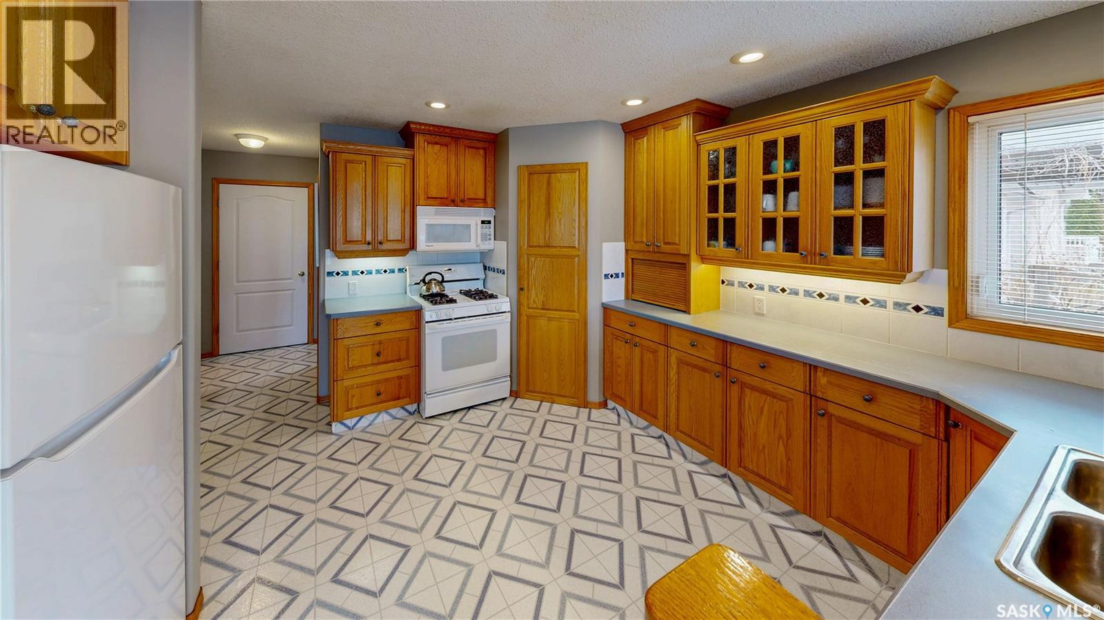 3254 Peyson Bay E, Regina, Saskatchewan  S4V 2W8 - Photo 14 - SK035263