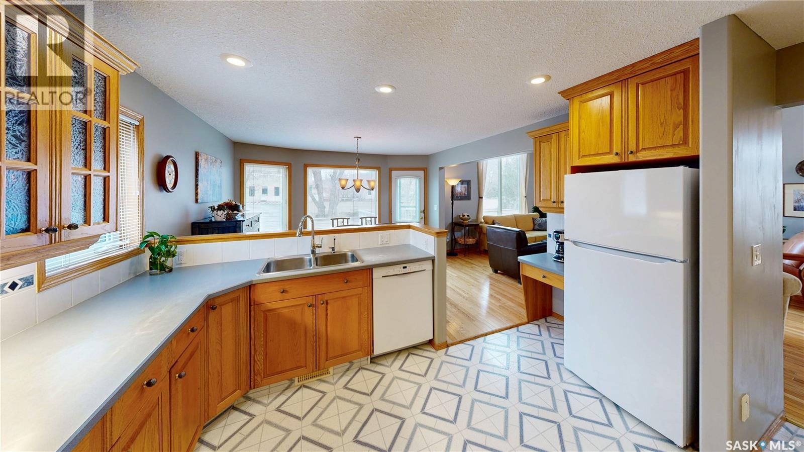 3254 Peyson Bay E, Regina, Saskatchewan  S4V 2W8 - Photo 17 - SK035263