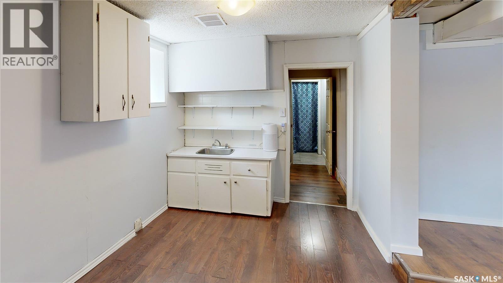 1330 Alexandra Street, Regina, Saskatchewan  S4T 4N7 - Photo 24 - SK035259