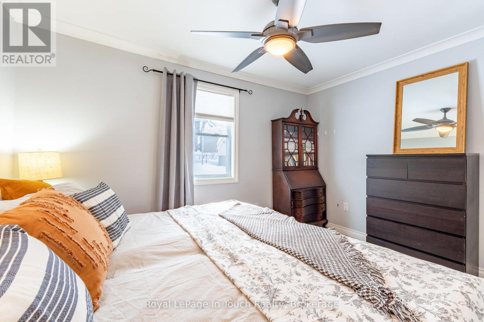 727 Victoria Street, Midland, Ontario  L4R 1B2 - Photo 17 - S12836432