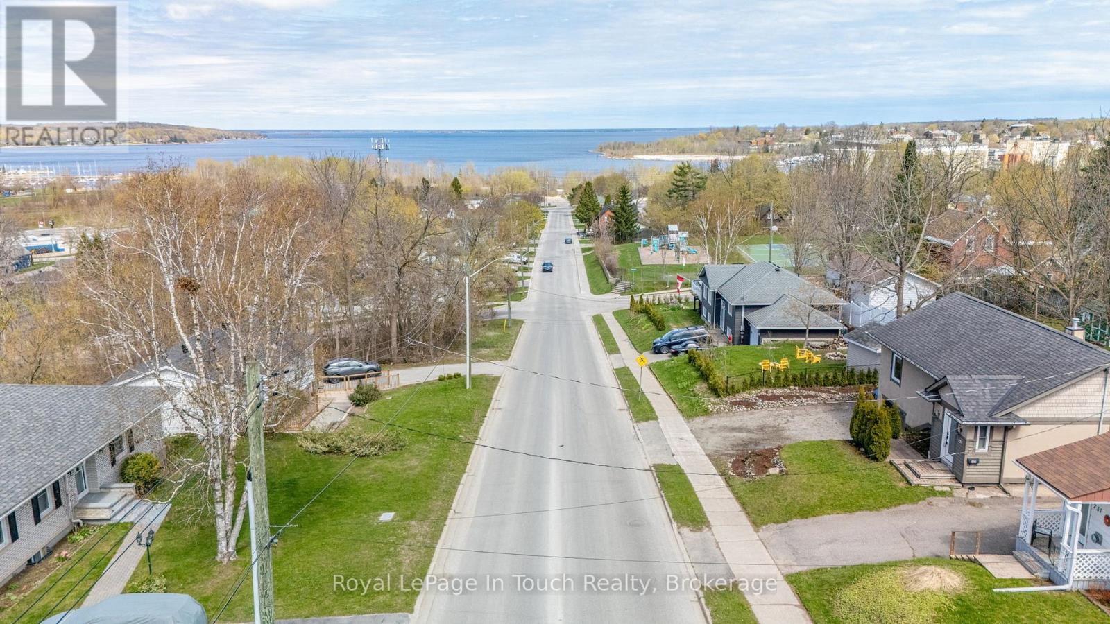 727 Victoria Street, Midland, Ontario  L4R 1B2 - Photo 40 - S12836432