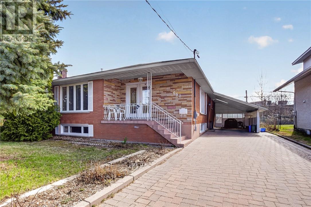 652 Churchill Avenue, Sudbury, Ontario