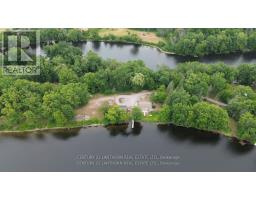 133 CARLETON COVE, Belleville, Ontario