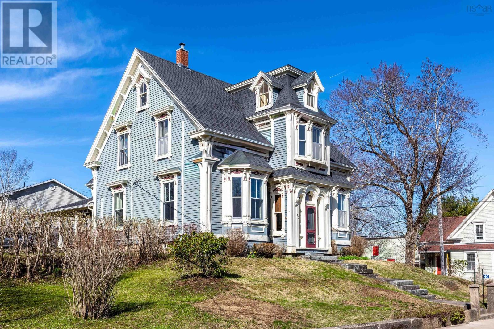 40 Pleasant Street, Mahone Bay, Nova Scotia  B0J 2E0 - Photo 1 - 202609657