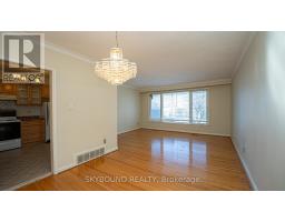 9 CARONPORT CRESCENT, Toronto, Ontario