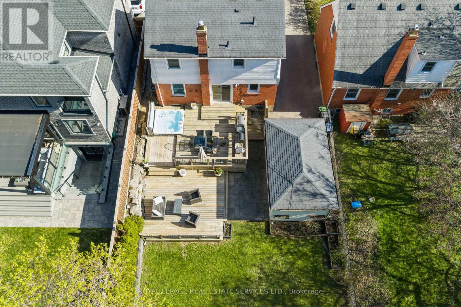 196 Berry Road, Toronto, Ontario  M8Y 1W8 - Photo 17 - W13099952