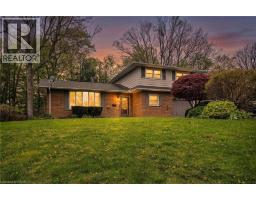 11 THISTLE Court, Tillsonburg, Ontario