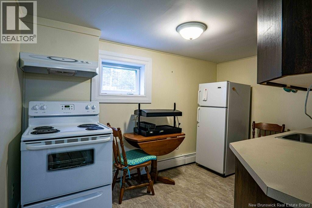 91 Vineland Street, Fredericton, New Brunswick  E3A 1W7 - Photo 25 - NB138959