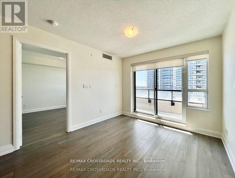 1209 - 15 Water Walk Drive, Markham, Ontario  L6G 0G2 - Photo 7 - N13100432