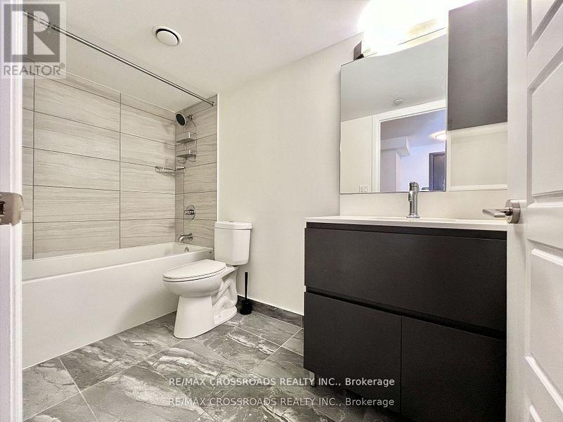 1209 - 15 Water Walk Drive, Markham, Ontario  L6G 0G2 - Photo 11 - N13100432