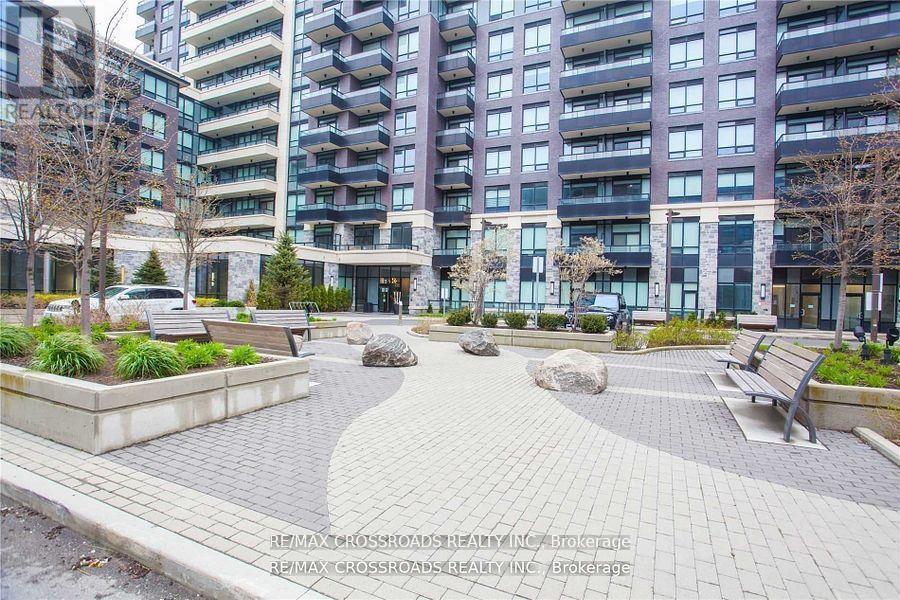 1209 - 15 Water Walk Drive, Markham, Ontario  L6G 0G2 - Photo 2 - N13100432