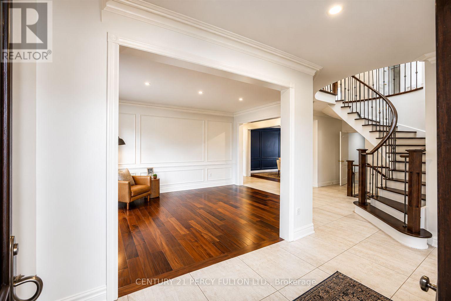 159 Jefferson Forest Drive, Richmond Hill, Ontario  L4E 4K6 - Photo 7 - N13009310