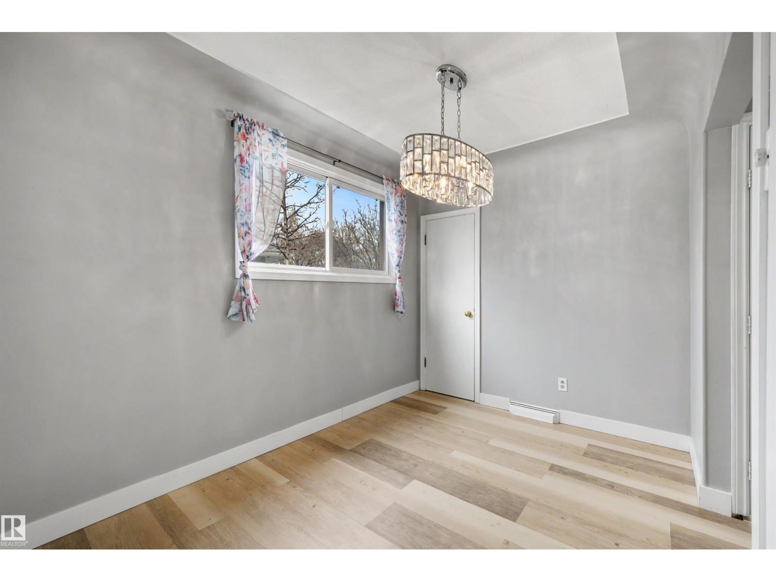 12423 135 St Nw, Edmonton, Alberta  T5L 1X8 - Photo 6 - E4486479
