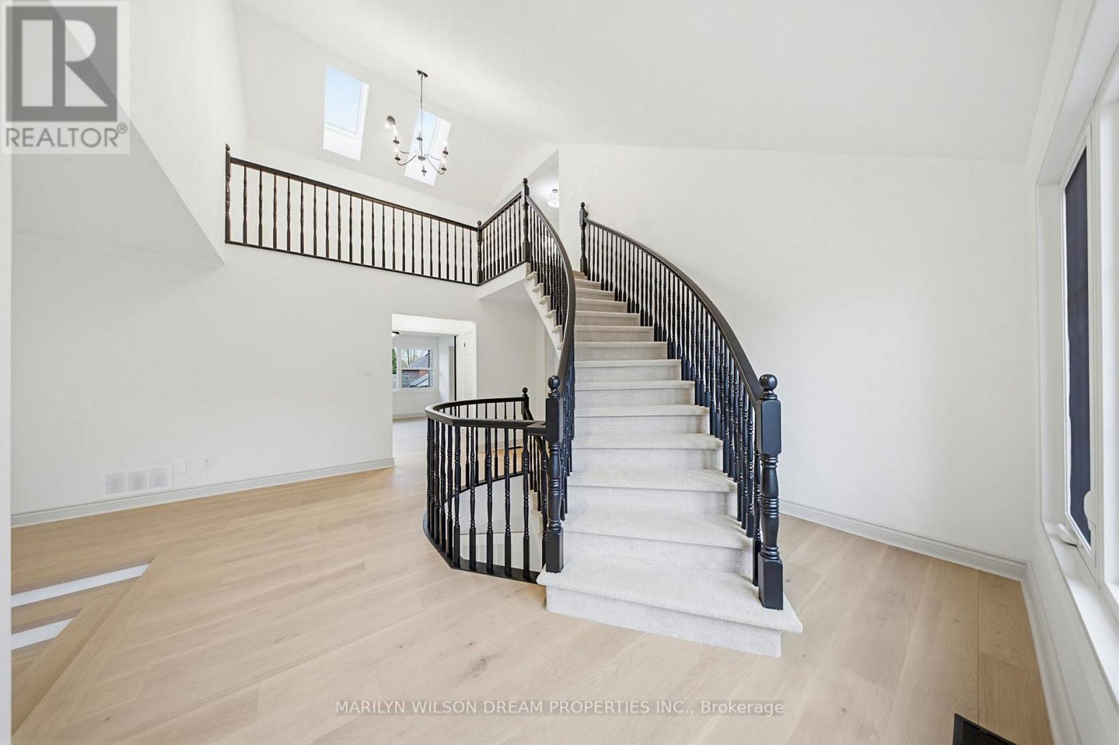 8 Belton Avenue, Ottawa, Ontario  K2S 1G7 - Photo 5 - X13100548