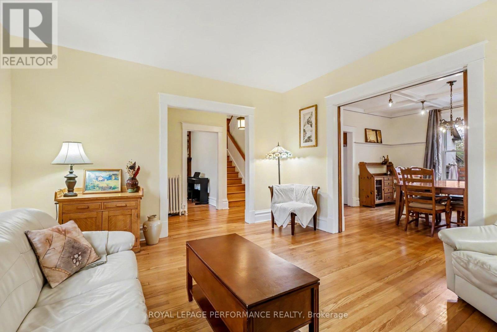 49 Powell Avenue, Ottawa, Ontario  K1S 1Z9 - Photo 4 - X13100582