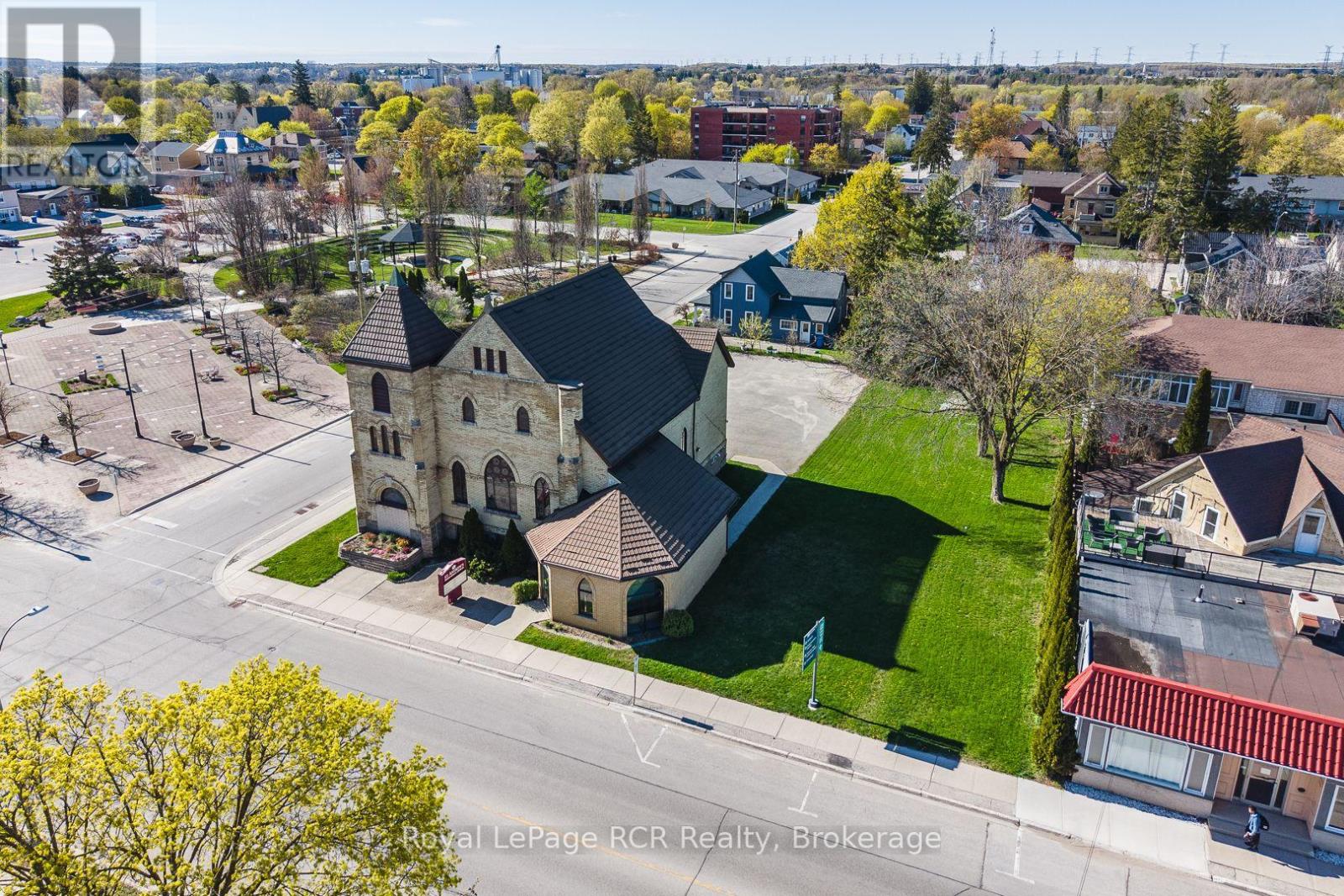 378 10TH STREET, hanover, Ontario