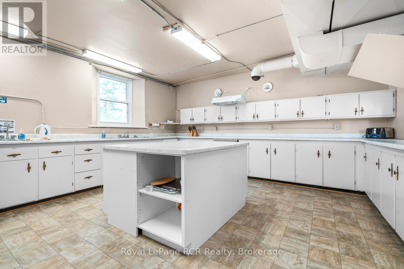 378 10th Street, Hanover, Ontario  N4N 1P7 - Photo 32 - X13100606