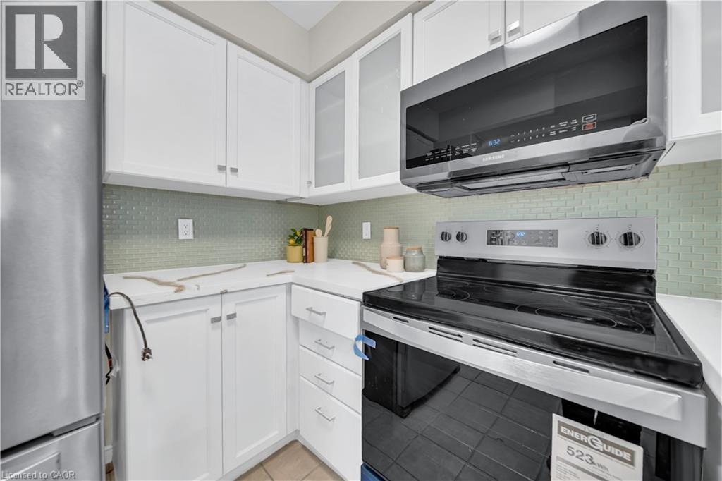 540 Mariner Drive, Waterloo, Ontario  N2K 3Y8 - Photo 12 - 40828421