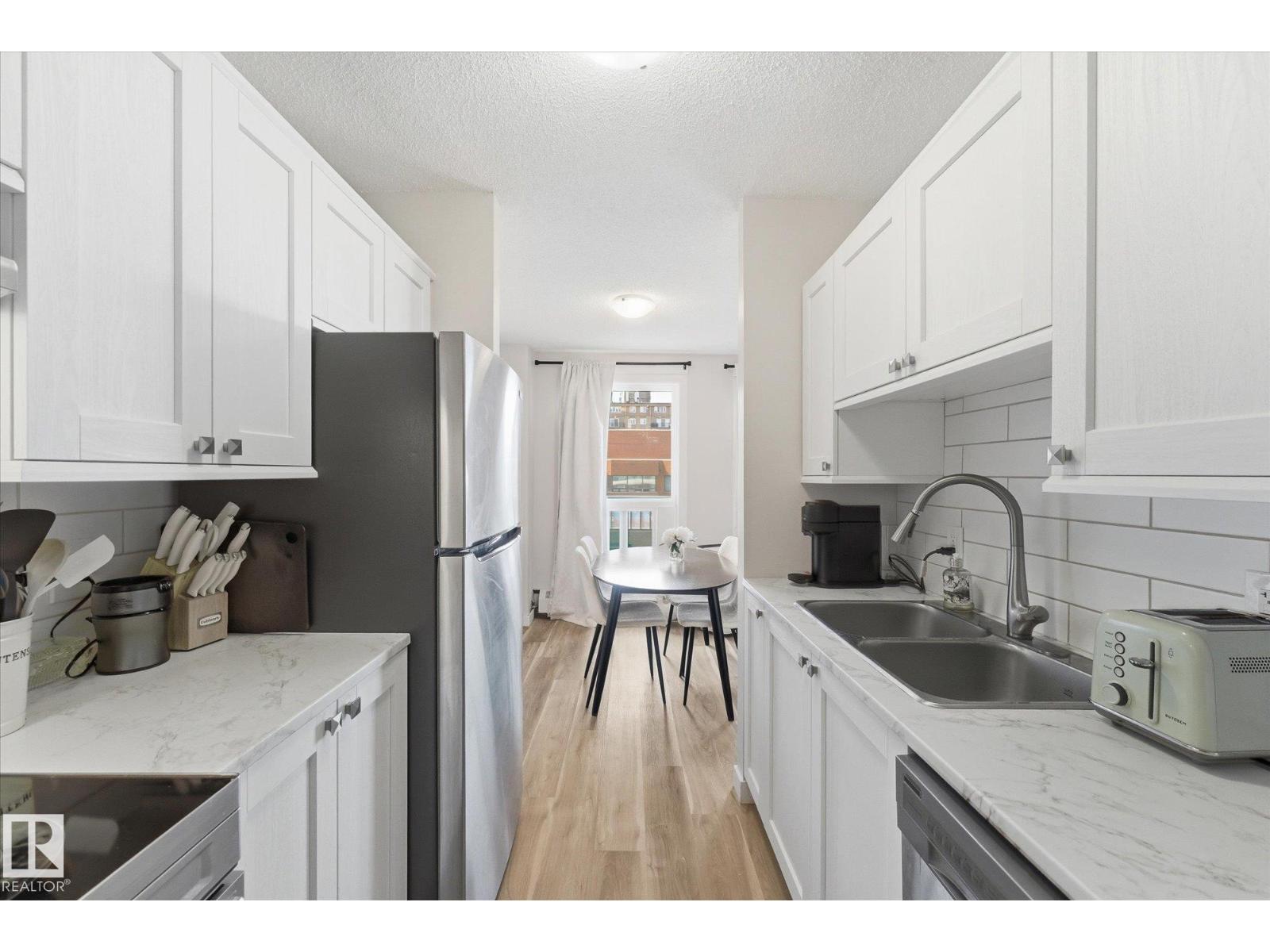 #905 10175 114 St Nw, Edmonton, Alberta  T5K 2L4 - Photo 7 - E4486481