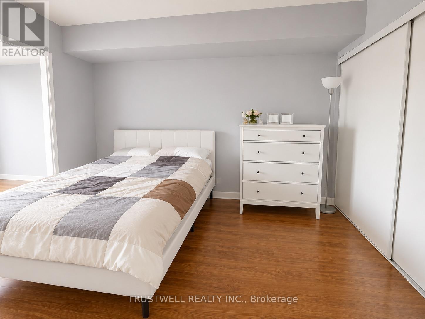 512 - 35 Bales Avenue, Toronto, Ontario  M2N 7L7 - Photo 6 - C13100438