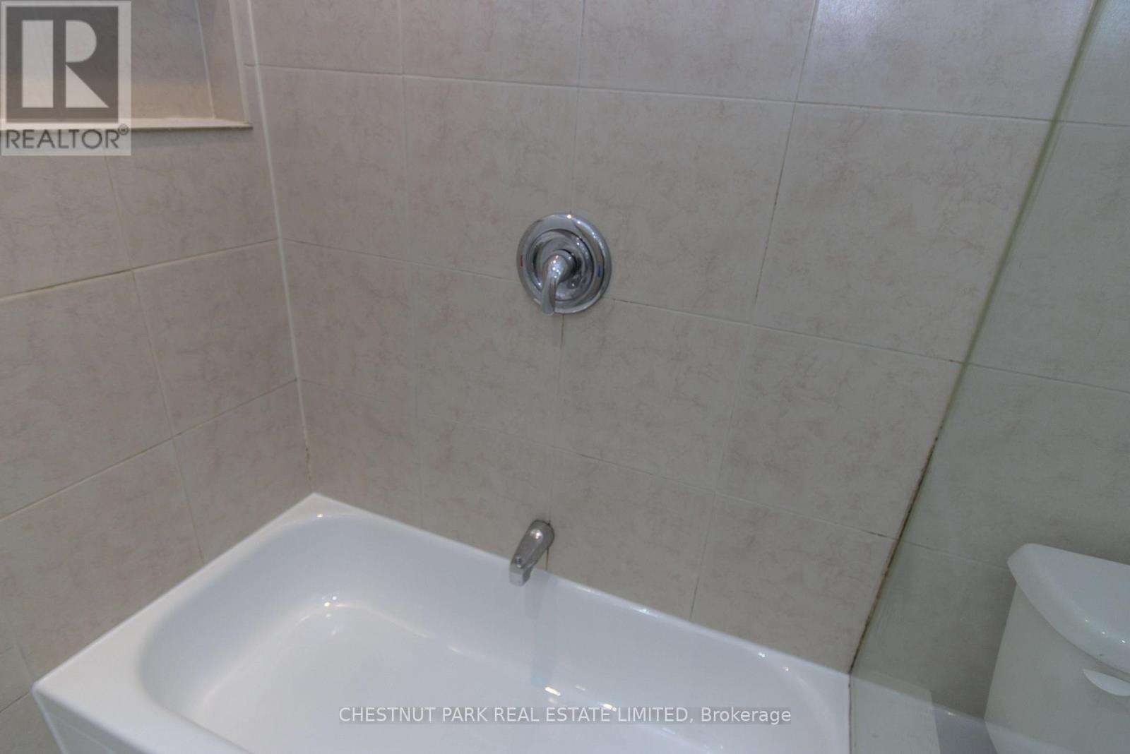 1 - 113 Mcgill Street, Toronto, Ontario  M5B 1H5 - Photo 11 - C13100518