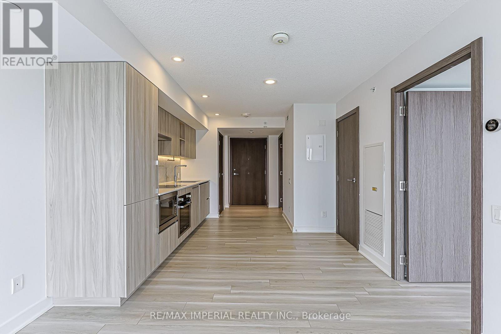 2707 - 17 Bathurst Street, Toronto (Waterfront Communities), Ontario  M5V 0N1 - Photo 13 - C13100530